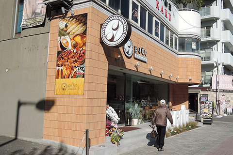 店舗ファサードをチェック!